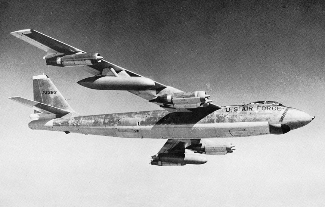 Un avion B-47