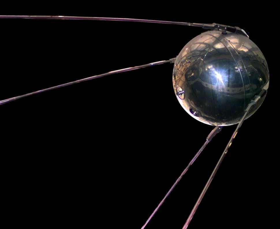 Satelitul Sputnik I